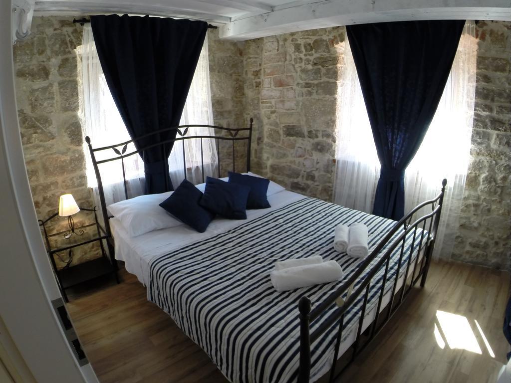 Apartamento Porta Aurea Split Habitación foto